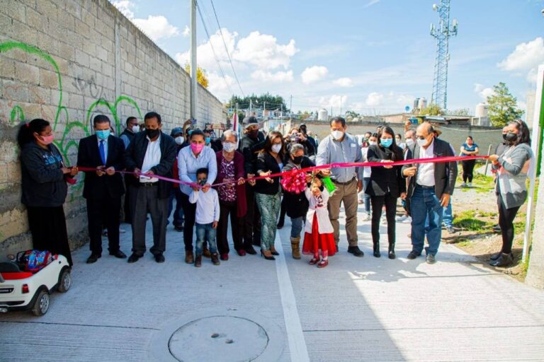 Zinacantepec cierra el año trabajando en obra pública