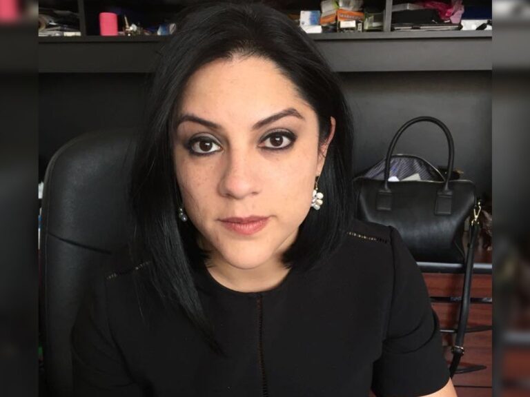 María José Bernaldez Aguilar aventaja por la dirección de la facultad de derecho de la UAEMex