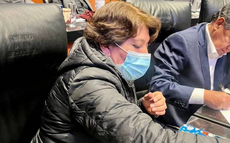 Senado aprueba licencia indefinida a Delfina Gómez