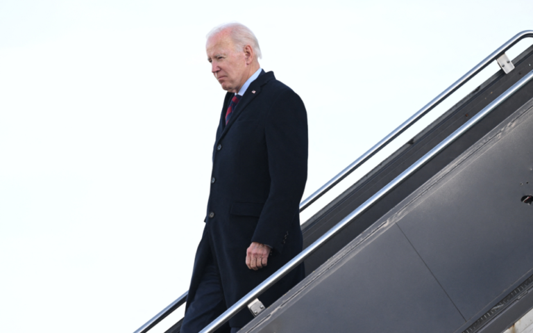 Biden no visitará frontera con México «están pasando cosas más importantes» afirma