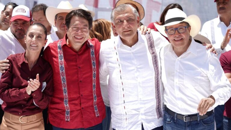 INE ordena a Morena que suspendan promoción de las «corcholatas»