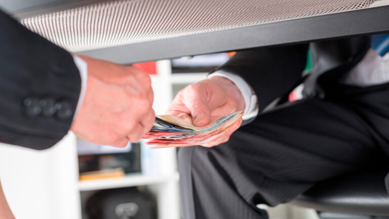 México retrocede dos puestos en Índice de Percepción de la Corrupción