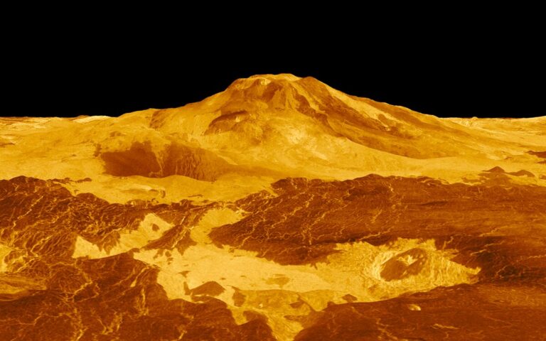 Científicos descubren un volcán activo en venus