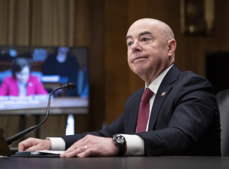 Estados Unidos usará inteligencia artificial para combatir el tráfico de fentanilo