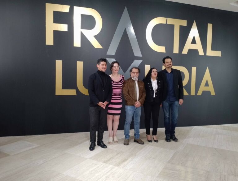 Miguel Peraza presenta Fractal Luxuria en el Museo de Arte Moderno