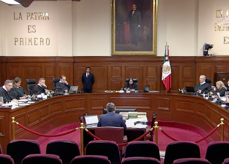 Suprema Corte declara inconstitucionalidad del “Plan B” electoral de AMLO