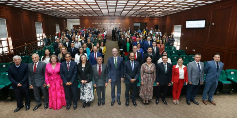 Profesionalización delpersonal, compromisode la UAEMéx: CEBD