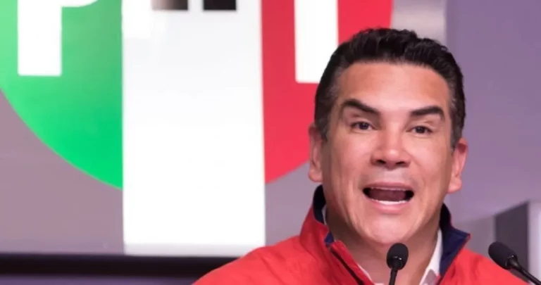 «No está por encima del partido», asegura “Alito” Moreno tras negativa de Paredes a la dimisión