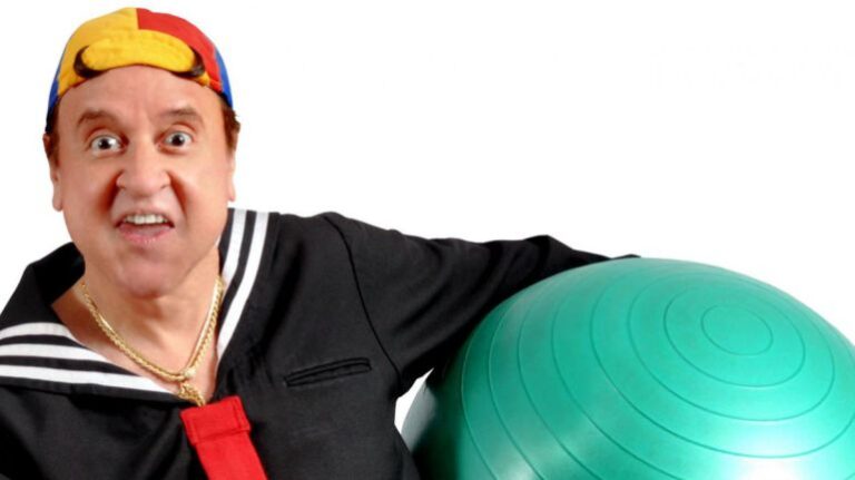 Embajada de EE.UU. utiliza imagen de Kiko lara un cruce legal