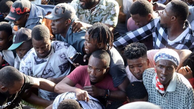 Miles de heridos por estampida de migrantes en Chiapas