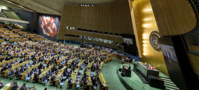 Expulsan a Rusia del Consejo de Derechos Humanos de la ONU