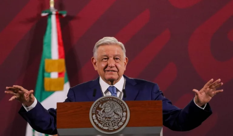 AMLO aboga por Cuba ante bloqueo de EE.UU. «es inhumano y agrava migración»
