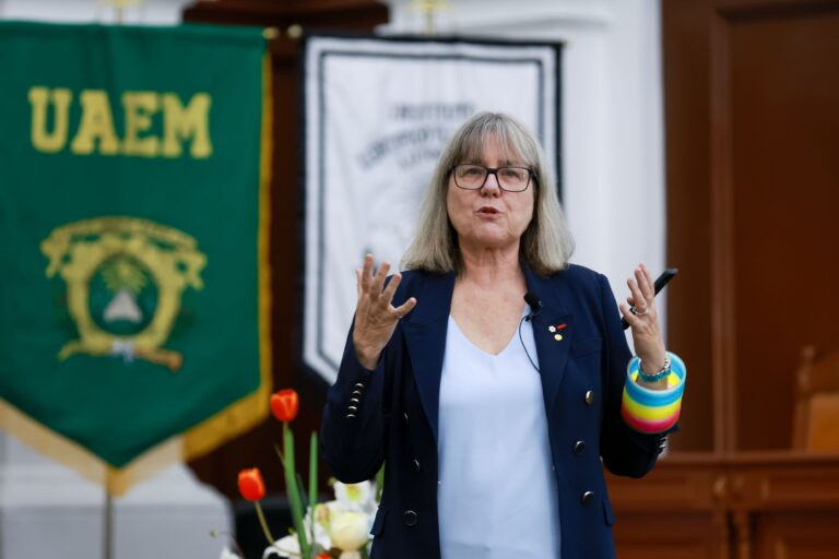 Donna Strickland, Premio Nobel de Física 2018, imparte conferencia magistral en la UAEMéx