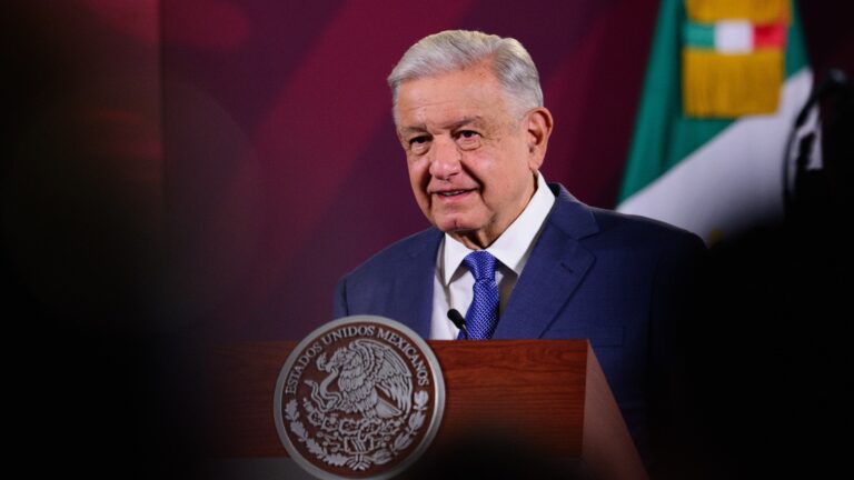 ¡La mayoría podría estar en el mar! AMLO informa que aumenta número de personas extraviadas por Huracán Otis