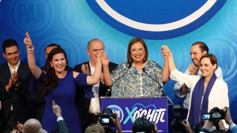 Xóchitl Gálvez se alista para las elecciones del 2024, pide licencia como Senadora