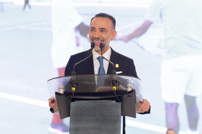 Fernando FloresPresenta segundo informe de gobierno