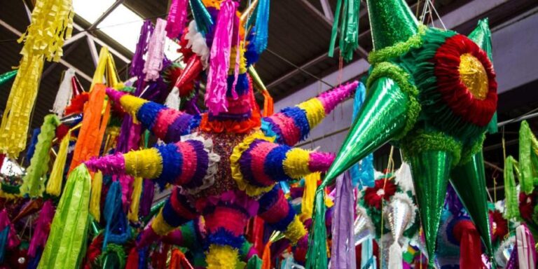 Piñatas, la tradición que cruza fronteras