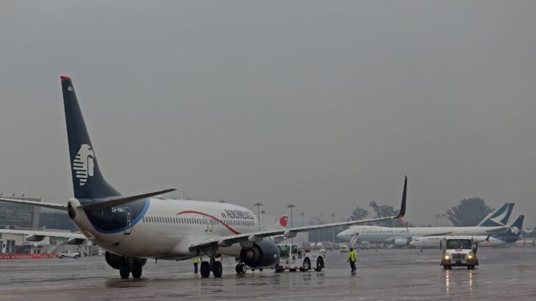 ¡Regresa a la normalidad! AICM reanuda despegues y aterrizajes suspendidos por bancos de niebla