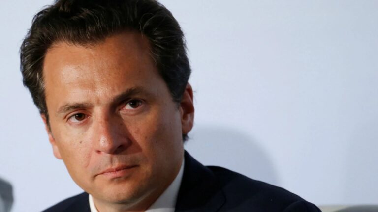 «Respeten, no se refieran a mi madre como delincuente» Lozoya