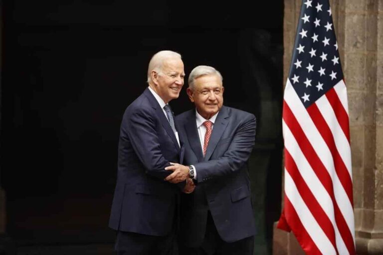 AMLO y Biden preparan acciones para controlar migracion indocumentada