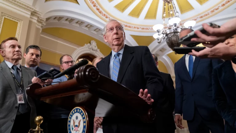 Republicanos dicen “no” y bloquean paquete de ayuda para Ucrania e Israel