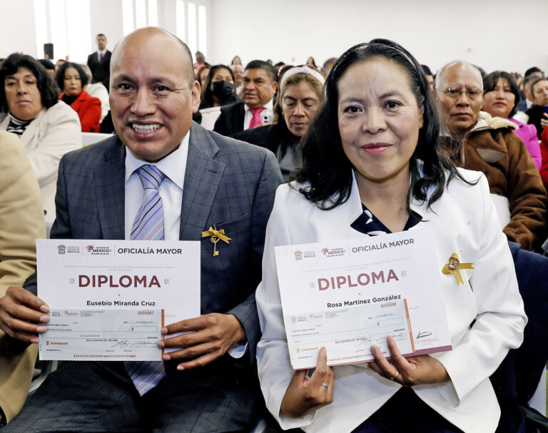 Más de 4 mil 600 docentes del Subsistema Educativo Estatal reciben estímulos económicos