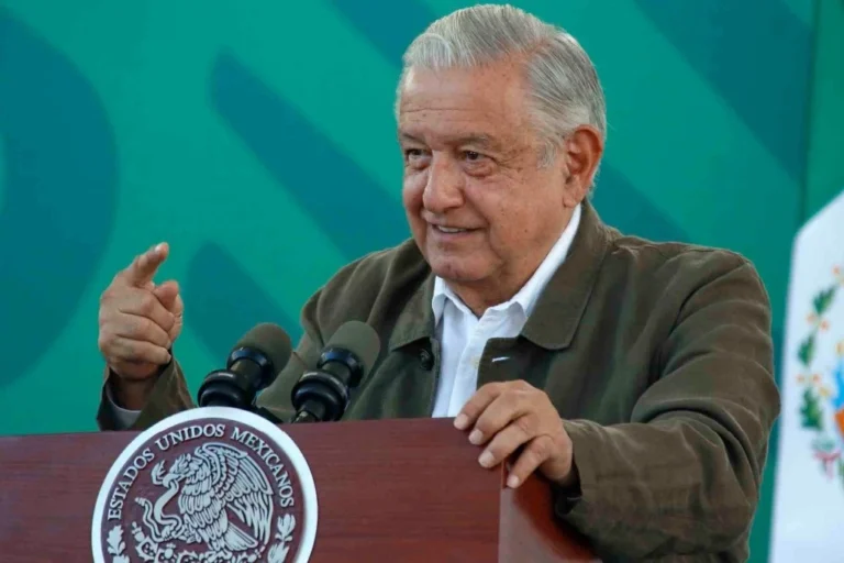 AMLO celebra que Movimiento Ciudadano ya tenga precandidato rumbo al 2024