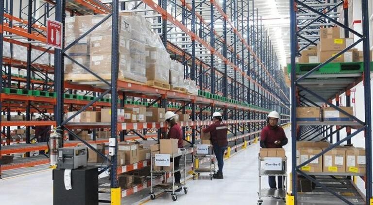 Megafarmacia opera con un 0.9% de medicamentos