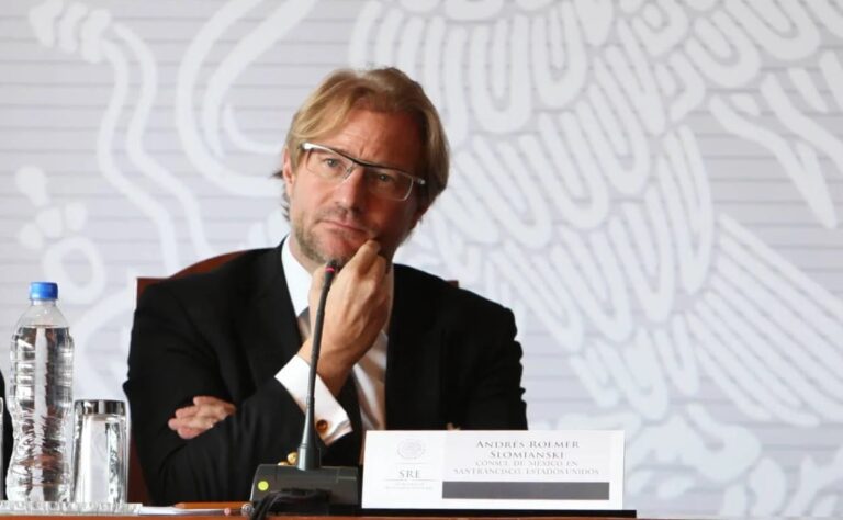 López Obrador dará seguimiento a la extradición de Andrés Roemer tras su liberación