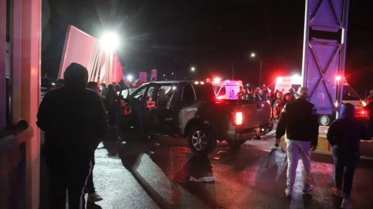 Muere aficionada de Monterrey atropellada tras partido Santos vs Rayados
