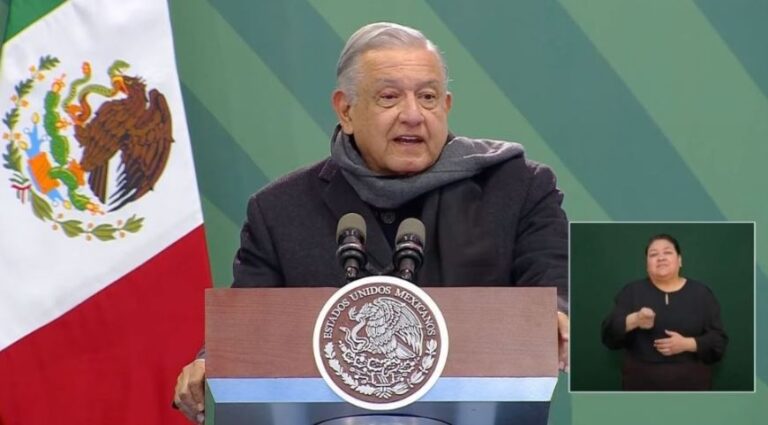 «se disfrazan de demócratas” AMLO carga contra la Marcha por nuestra Democracia