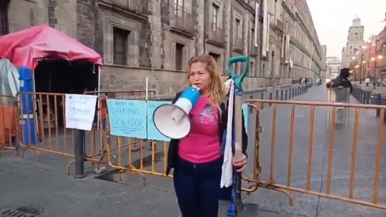 «Pues que me la deje aquí» AMLO responde a madre buscadora 