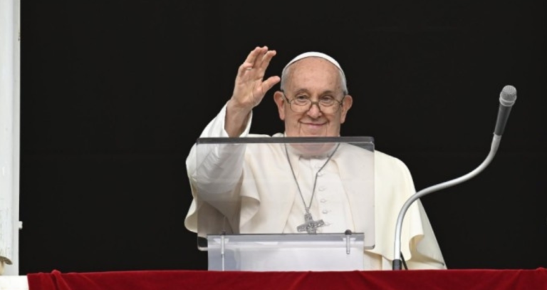 “Me dan lástima” Papa Francisco reacciona a sacerdotes que rezaron por su muerte