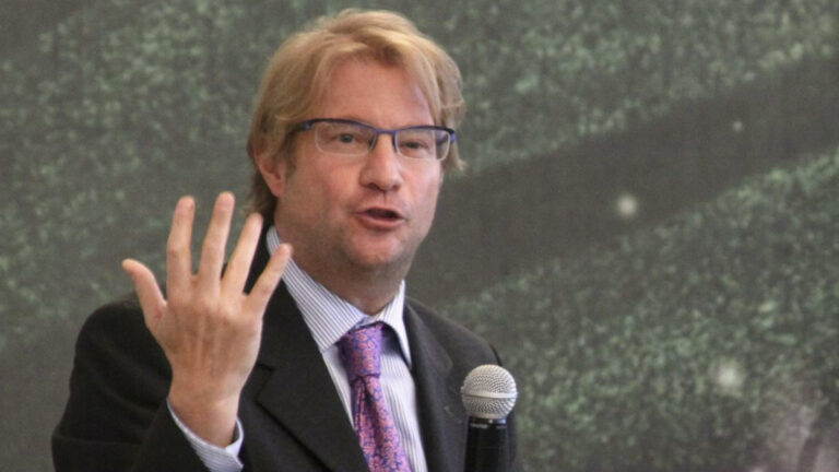 Infundado recurso de Roemer para invalidar orden de captura