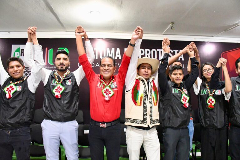 Frente a la Unidad Revolucionaria en EdoMéx Froylan Santana refrenda compromiso