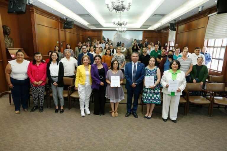 UAEMéx reconoce la importancia de liderazgos femeninos