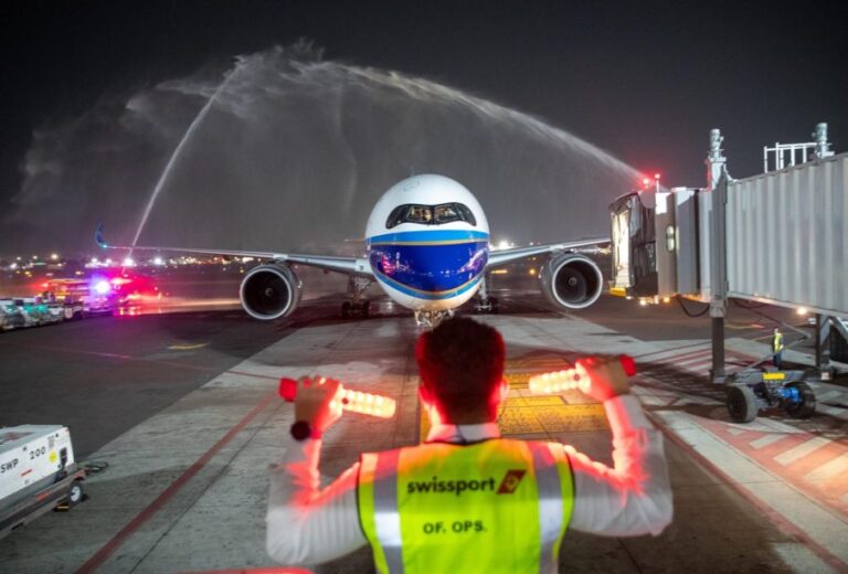 Se abre el primer vuelo comercial entre China y México desde la pandemia