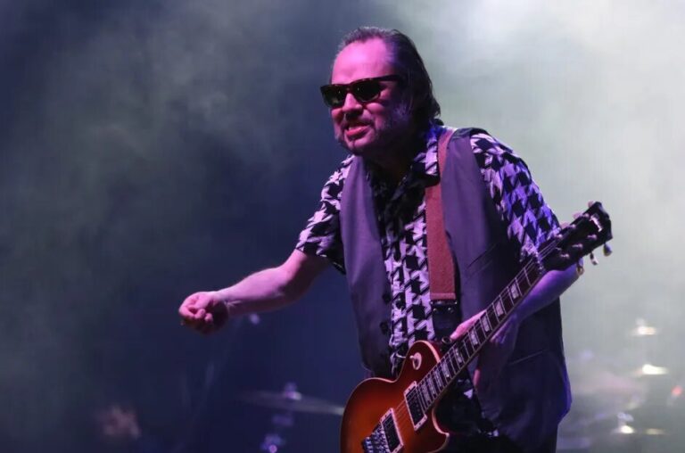¡De luto! Muere Lino Nava, guitarrista y fundador de «La Lupita»