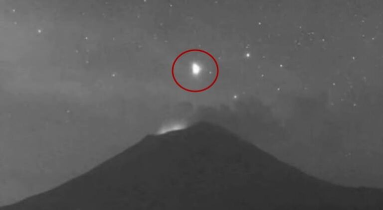 Se viraliza Objeto no identificado sobre el Popo (video)