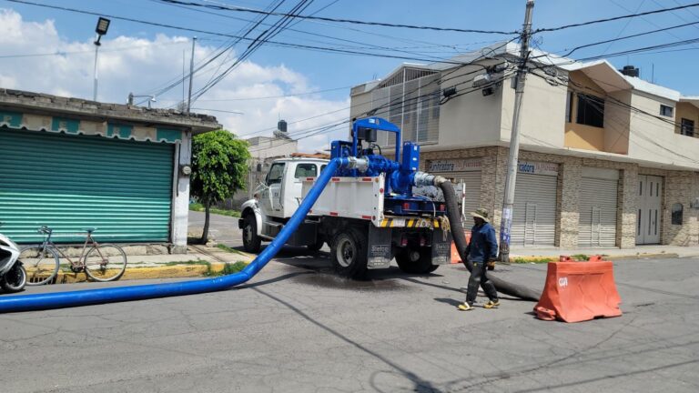 Coordinación Estatal reduce inundaciones en Chalco bajo instrucciones de la Gobernadora