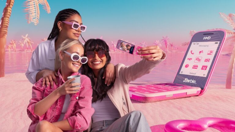 Celular inspirado en Barbie llega al mercado: HMD presenta el nostálgico «Barbie Flip Phone»