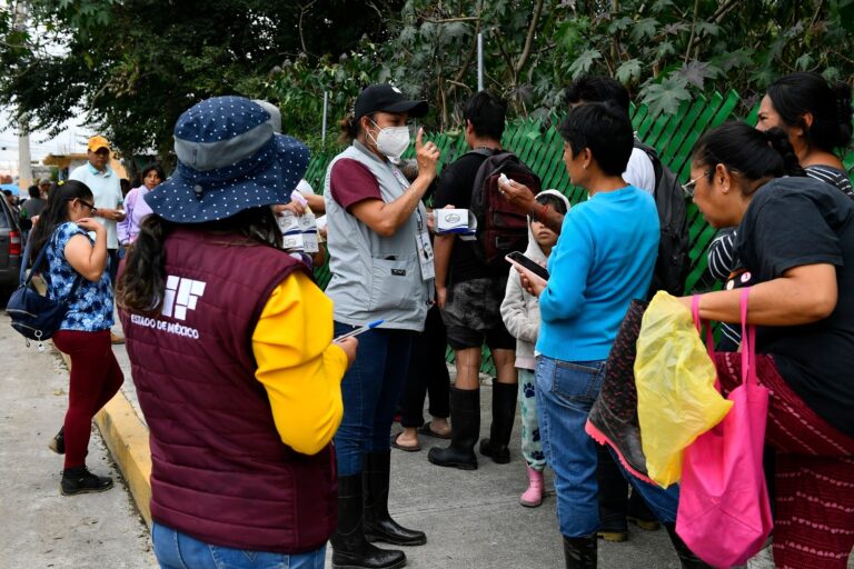 Gobierno del Estado de México despliega jornadas de salud en Chalco tras inundaciones