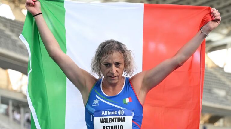 Valentina Petrillo, primera atleta trans en hacer historia en París 2024