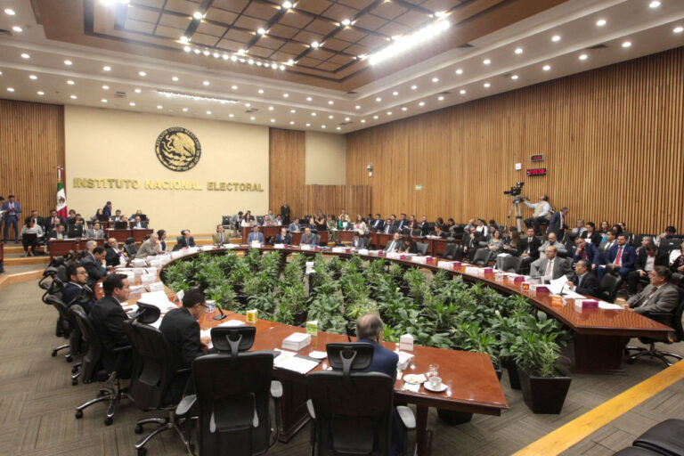 INE aprueba anteproyecto para asignación de plurinominales, se viene la “aplanadora” de Morena 