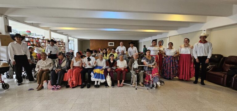 Asociación Auxilio Ancianos I.A.P. velando por el bienestar de los adultos mayores