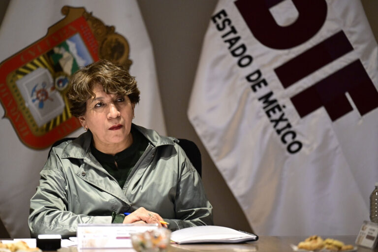 Encabeza Gobernadora Delfina Gómez Álvarez 99ª Sesión Extraordinaria del DIFEM