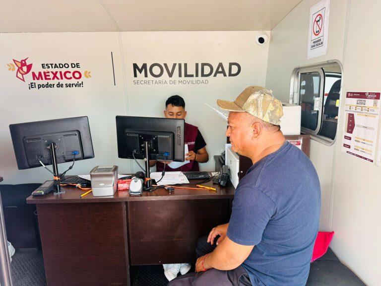 EdoMéx y RENAPO firman convenio para evitar robo de identidad en licencias de conducir
