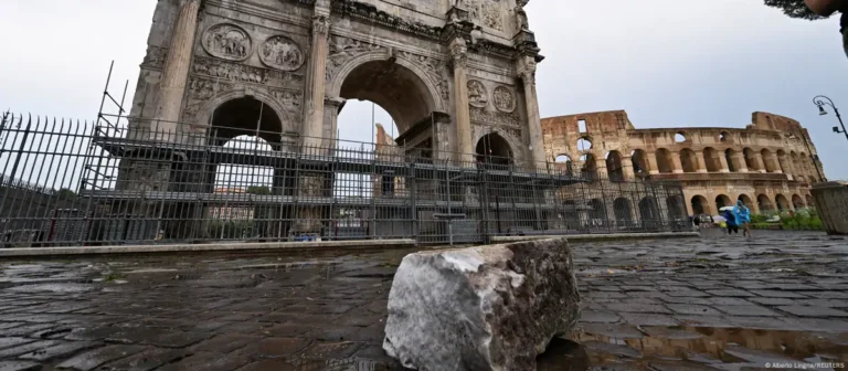 Tromba histórica en Roma daña el Arco de Constantino y otros monumentos de la ciudad