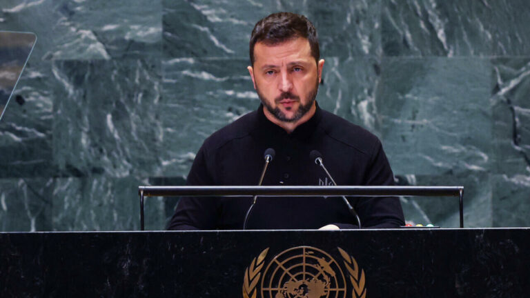 Zelensky advierte sobre posibles ataques rusos a plantas nucleares en Ucrania