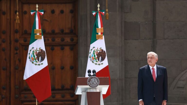 Sexto y último informe, AMLO se despide «Gracias de corazón»